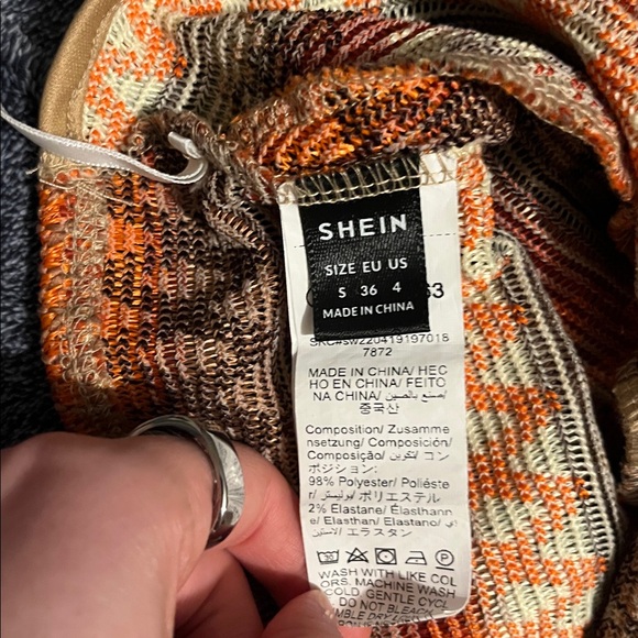 SHEIN Orange and Brown Patterned Crop Top - Picture 3 of 4